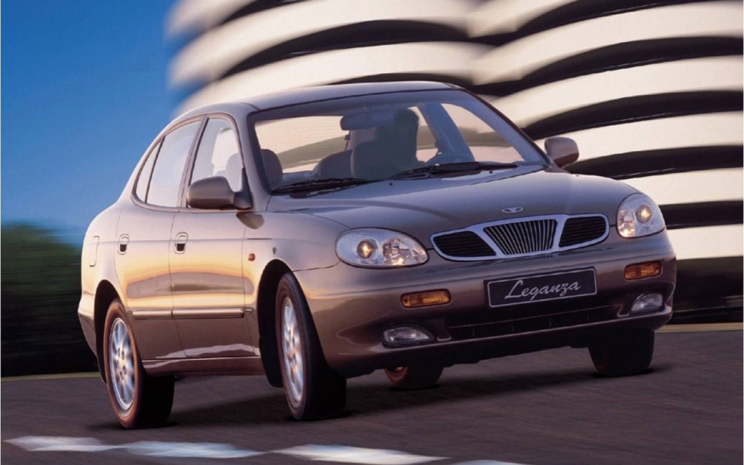 Daewoo Leganza 1997  2003 used car review  Car review  RAC Drive